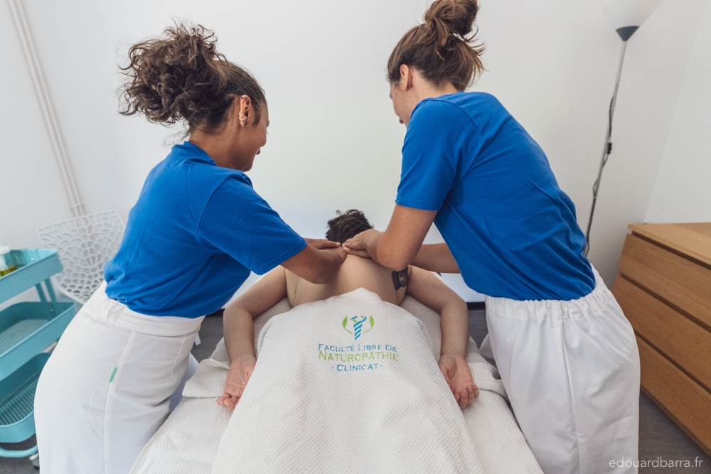 Academie de vitalopathie étudiants clinicat en massage